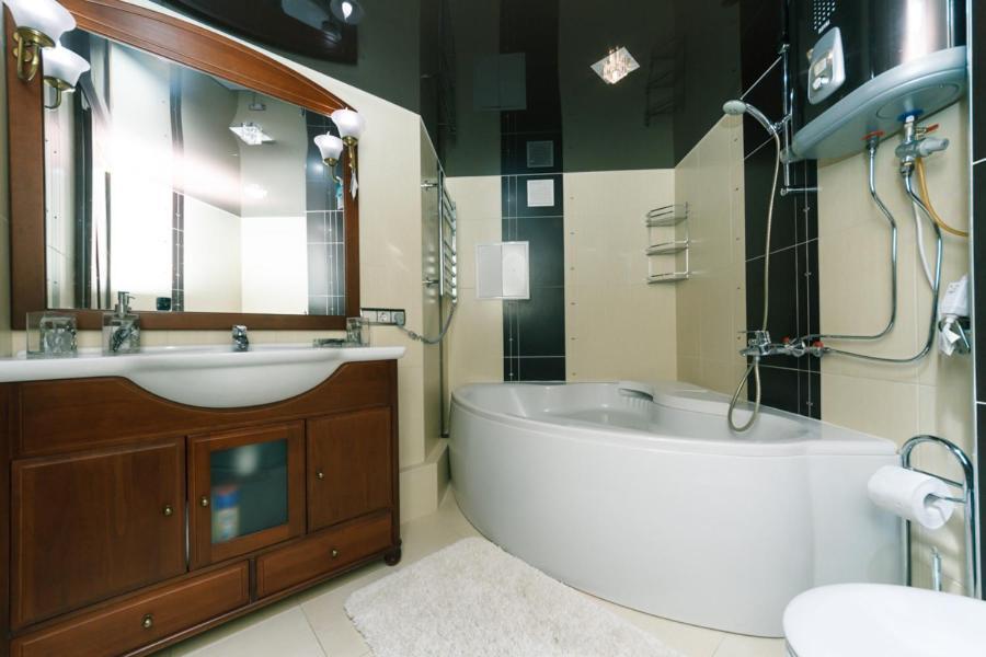 Stylish Two-Level Flat 2 Min From Khreschatyk Kiev Bagian luar foto
